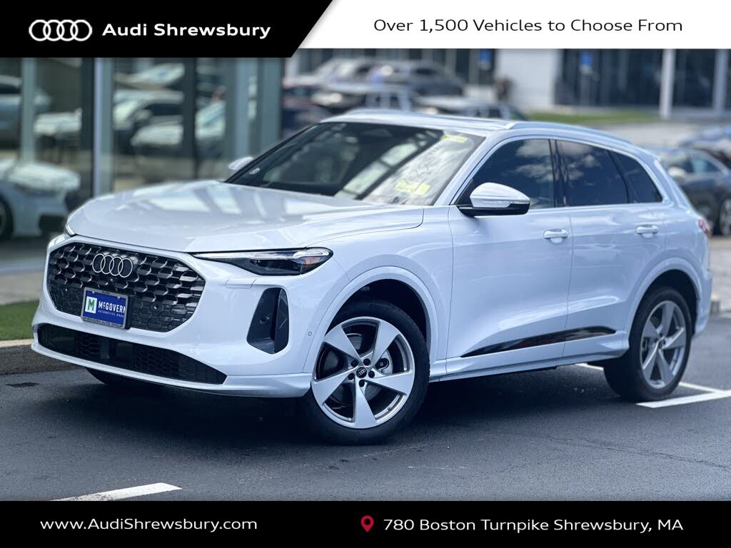 2025 Audi Q5 quattro Premium Plus 40 TFSI