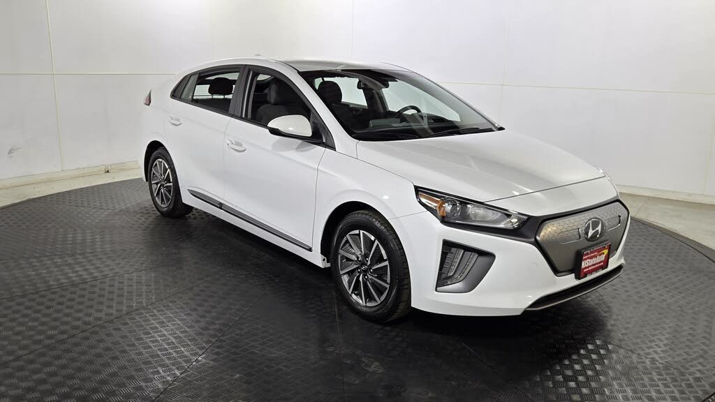 2021 Hyundai Ioniq Electric SE FWD