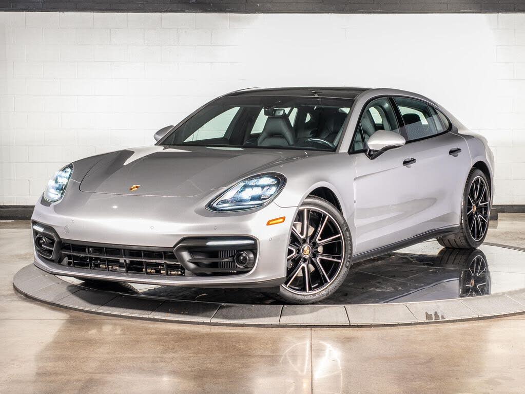 2022 Porsche Panamera 4 Executive AWD
