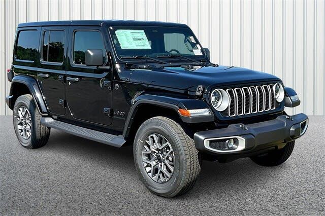 2025 Jeep Wrangler Sahara 4-Door 4WD