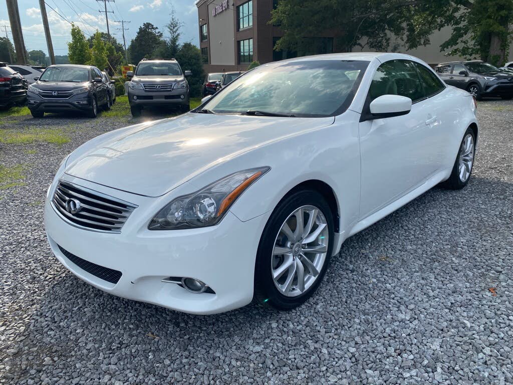 2012 INFINITI G37 Convertible RWD