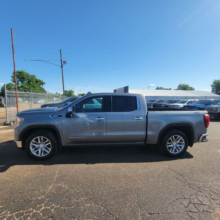 2021 GMC Sierra 1500 SLT Crew Cab 4WD