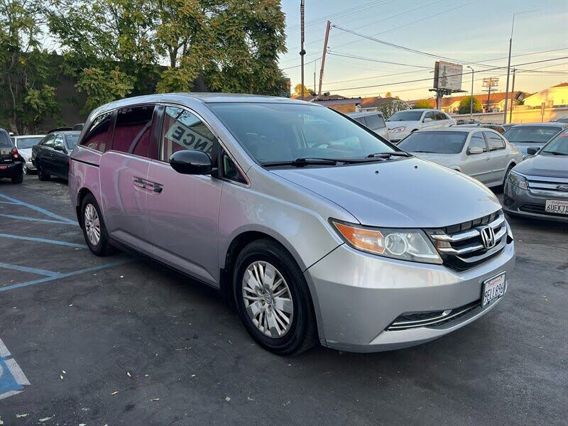 2014 Honda Odyssey LX FWD