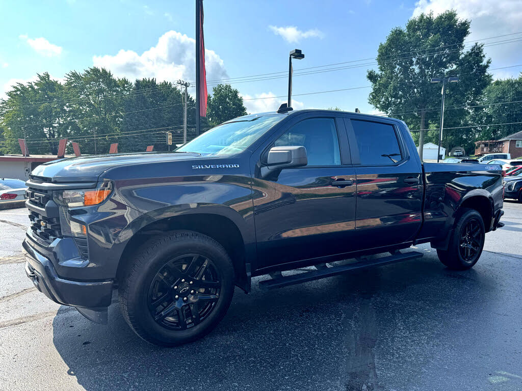 2023 Chevrolet Silverado 1500 Custom Crew Cab 4WD