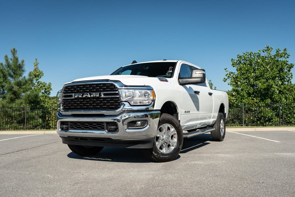 2024 RAM 2500 Big Horn Crew Cab 4WD
