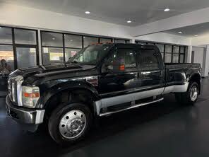 Ford F-450 Super Duty Lariat Crew Cab LB DRW 4WD