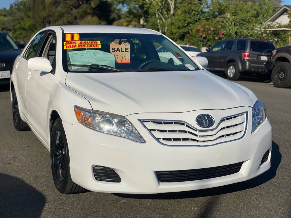 2011 Toyota Camry LE