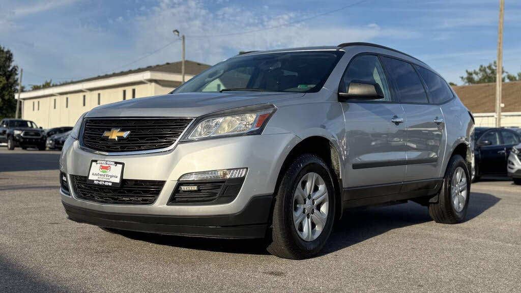 2017 Chevrolet Traverse LS AWD
