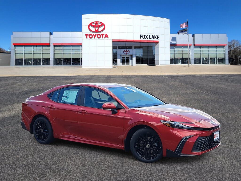 2025 Toyota Camry SE AWD