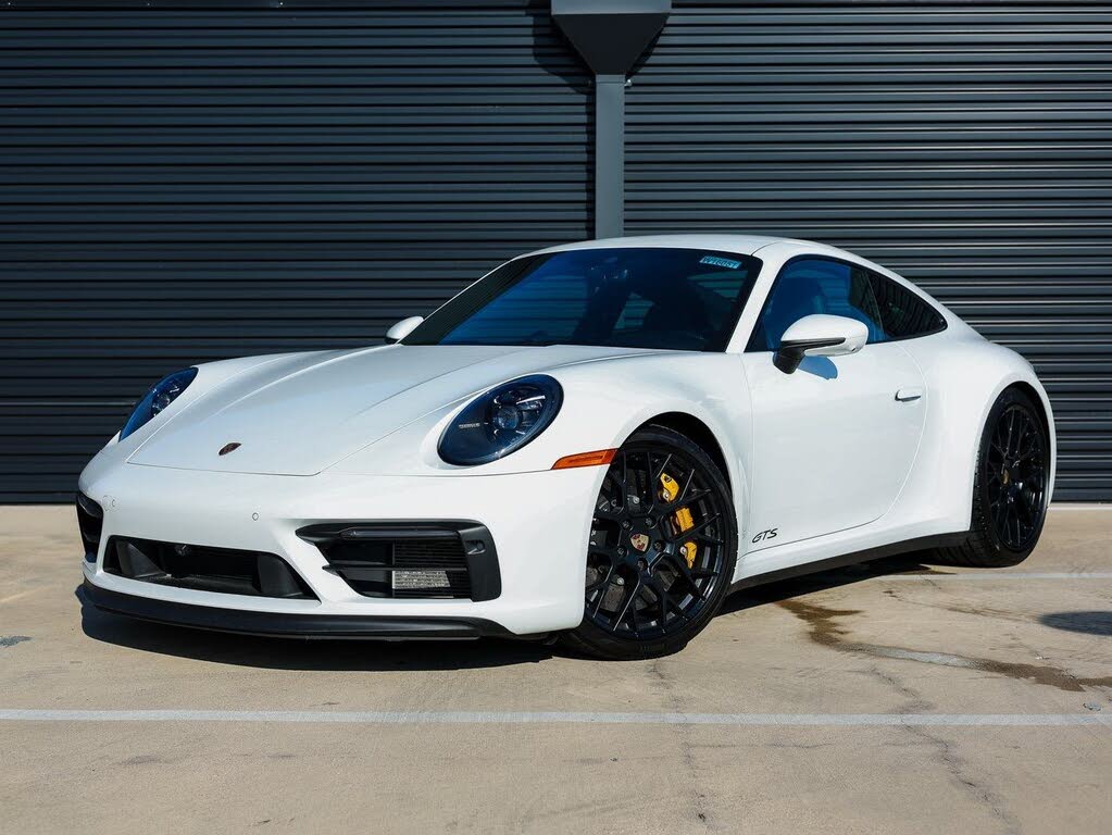 2024 Porsche 911 Carrera GTS Coupe RWD