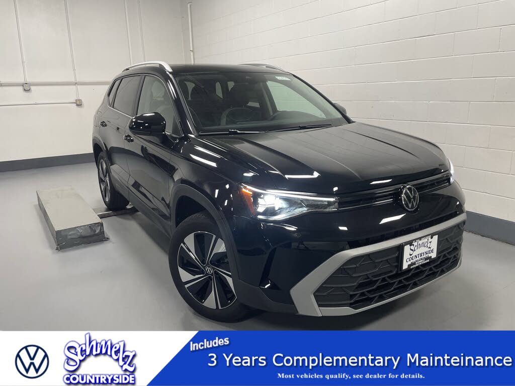 2025 Volkswagen Taos SE 4Motion