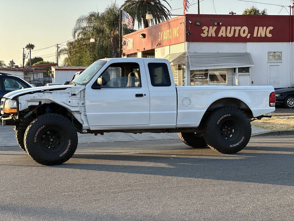 2000 Ford Ranger XLT Extended Cab Stepside SB
