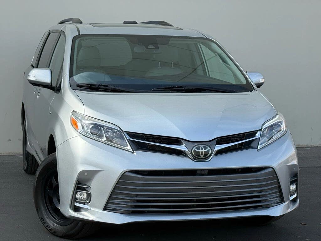 2020 Toyota Sienna Limited Premium 7-Passenger AWD