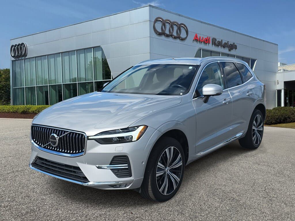 2022 Volvo XC60 B5 Inscription AWD