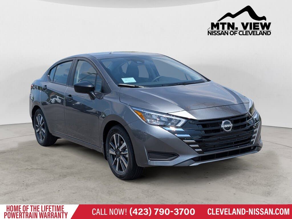 2025 Nissan Versa S FWD