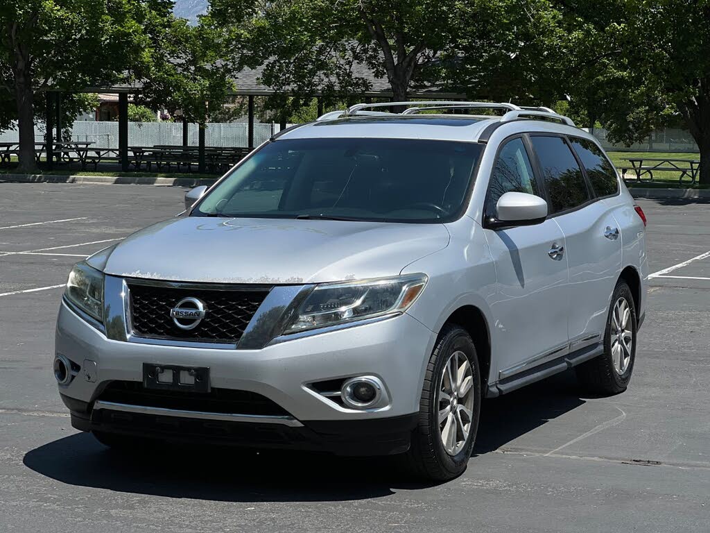 2013 Nissan Pathfinder SL 4WD