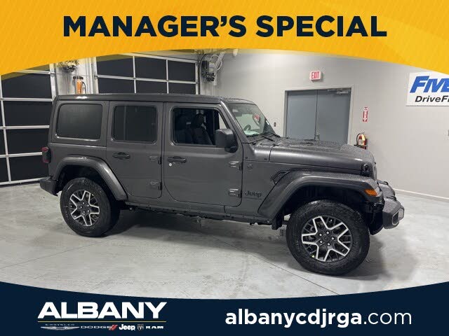 2025 Jeep Wrangler Sahara 4-Door 4WD