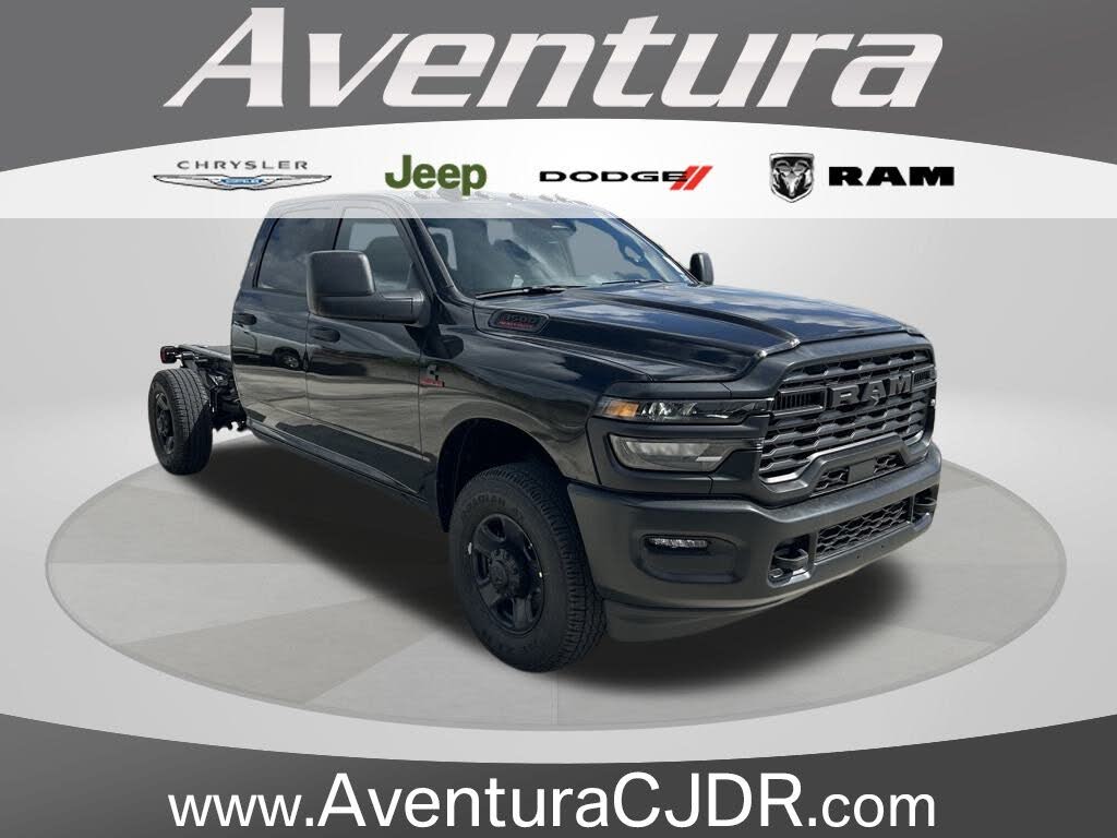 2026 RAM 3500 Chassis Tradesman Crew Cab LB 4WD