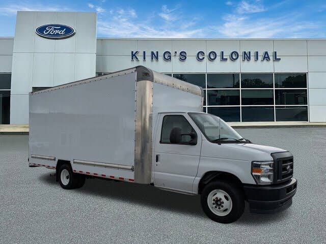 2024 Ford E-Series Chassis E-350 SD Cutaway SB RWD