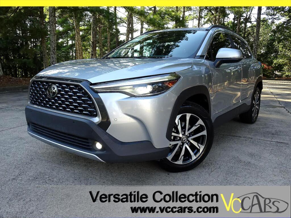 2022 Toyota Corolla Cross XLE FWD