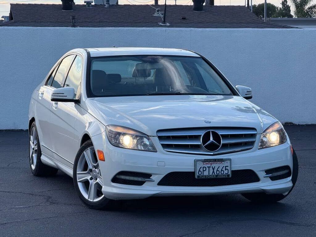 2011 Mercedes-Benz C-Class C 300 Luxury