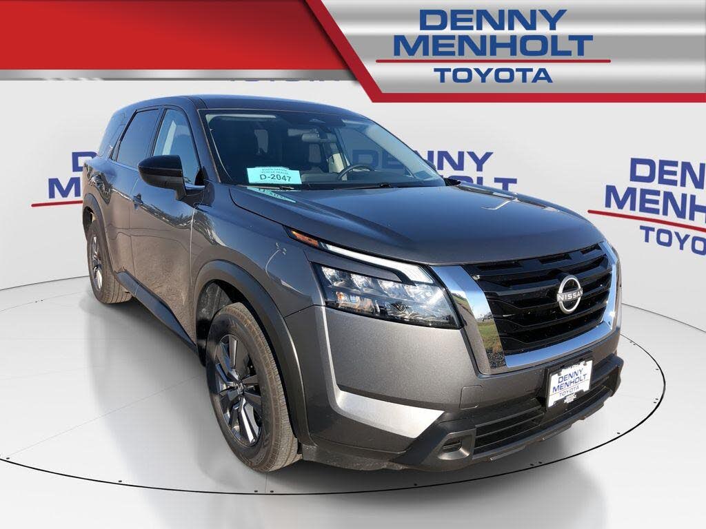 2024 Nissan Pathfinder S 4WD