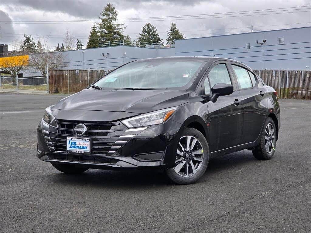 2025 Nissan Versa S FWD