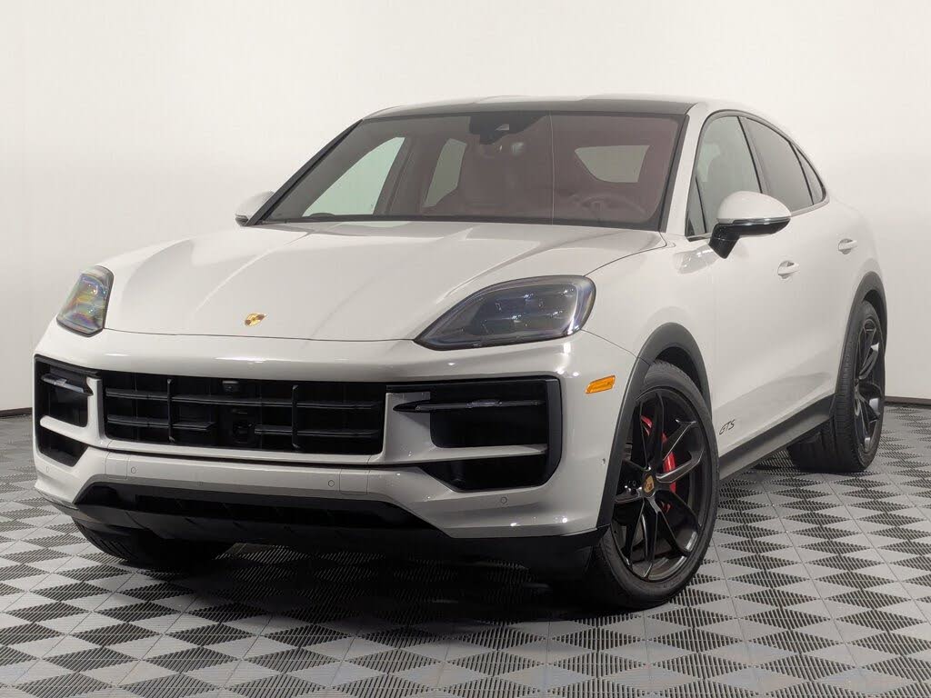 2025 Porsche Cayenne Coupe GTS AWD