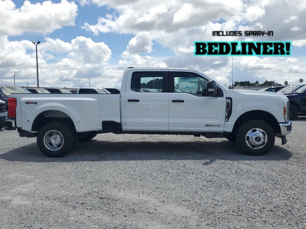 2026 Ford F-350 Super Duty XL Crew Cab LB DRW 4WD
