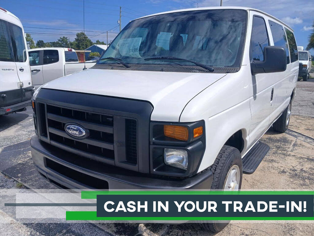 2011 Ford E-Series E-350 XL Super Duty Passenger Van
