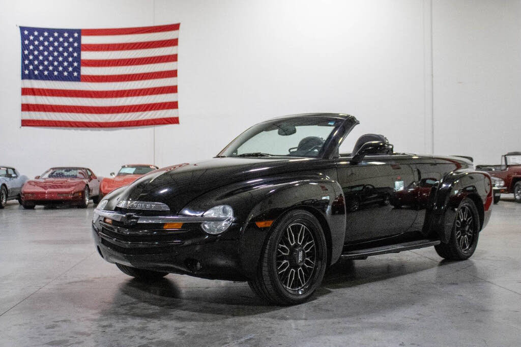2005 Chevrolet SSR LS RWD