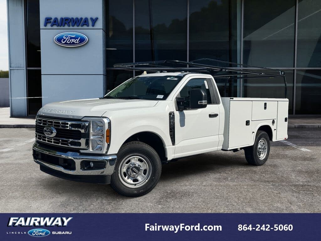 2024 Ford F-350 Super Duty Chassis XL RWD