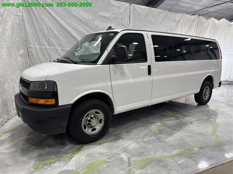 2022 Chevrolet Express 3500 LS Extended RWD