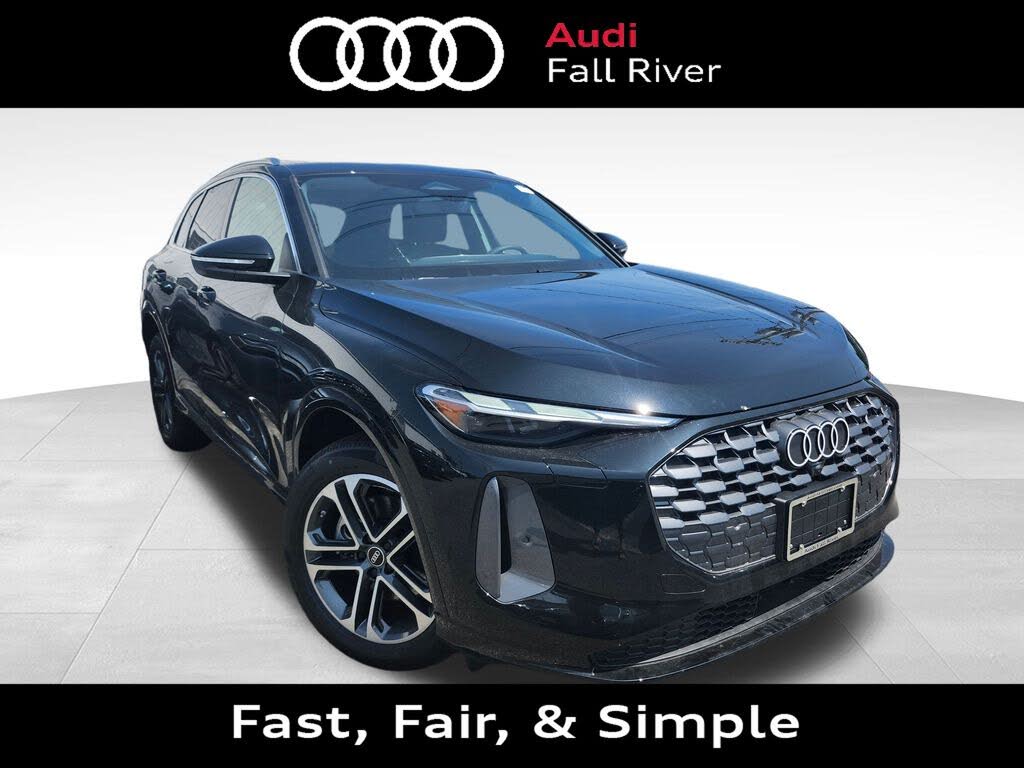 2025 Audi Q5 quattro Premium 40 TFSI