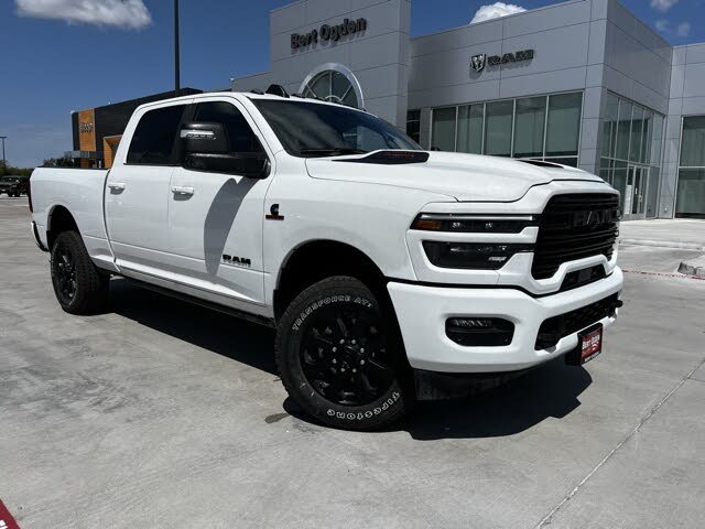 2026 RAM 2500 Laramie Crew Cab 4WD