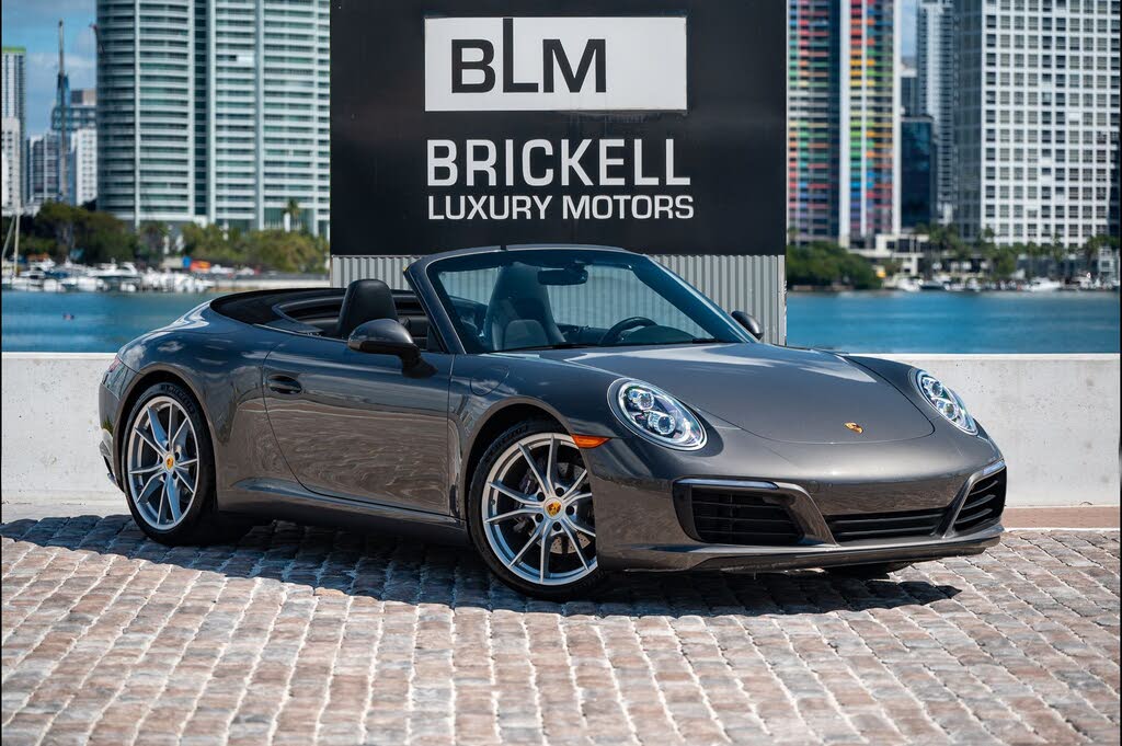 2018 Porsche 911 Carrera Cabriolet RWD