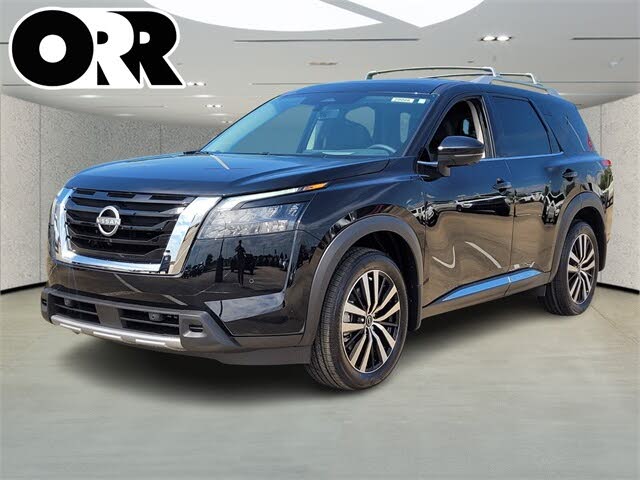 2025 Nissan Pathfinder Platinum FWD