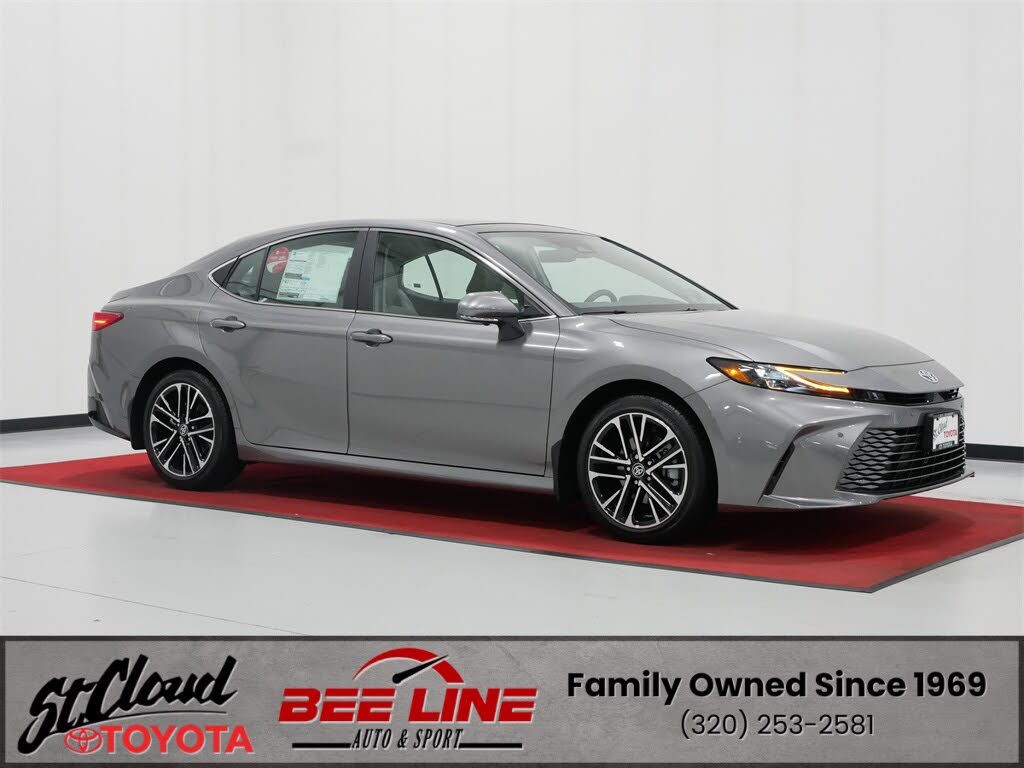 2025 Toyota Camry XLE FWD
