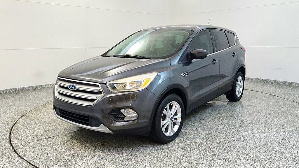 2019 Ford Escape SE FWD