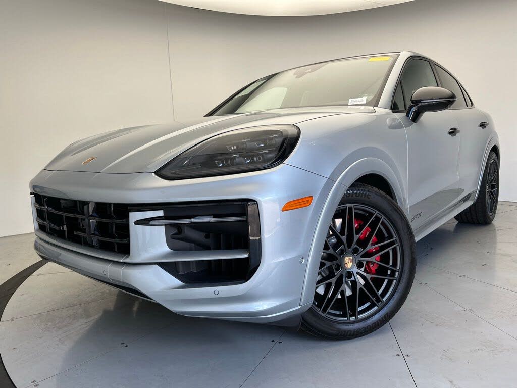 2025 Porsche Cayenne Coupe GTS AWD