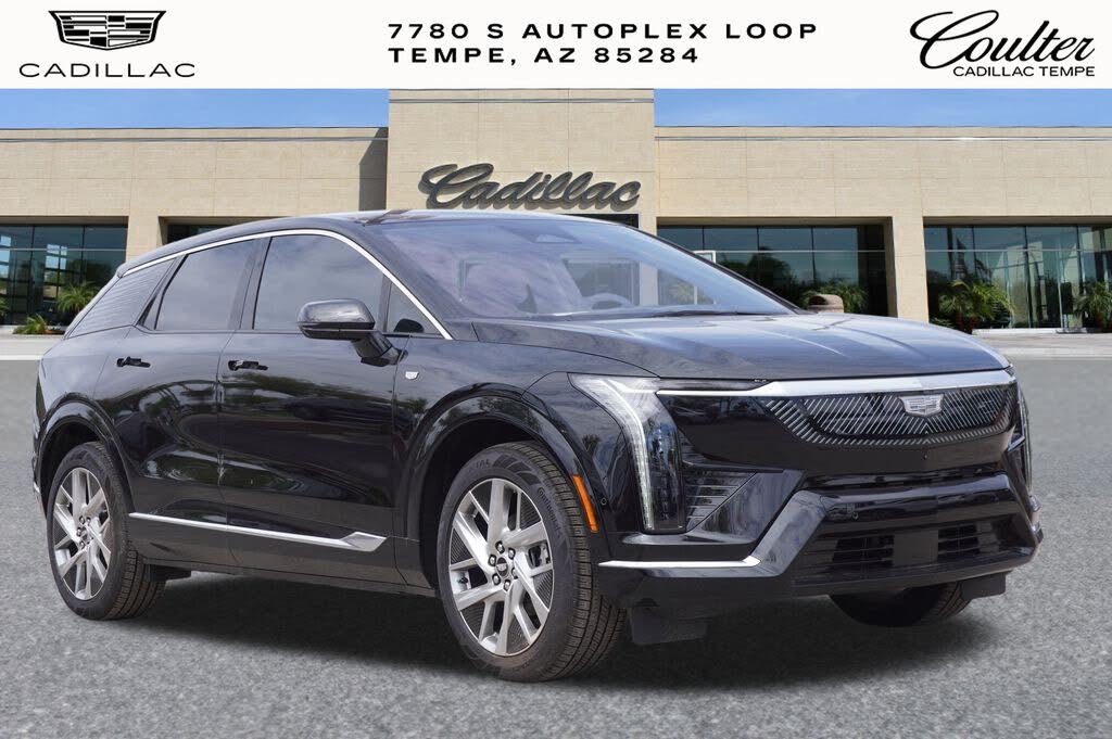 2025 Cadillac OPTIQ Luxury 2 AWD