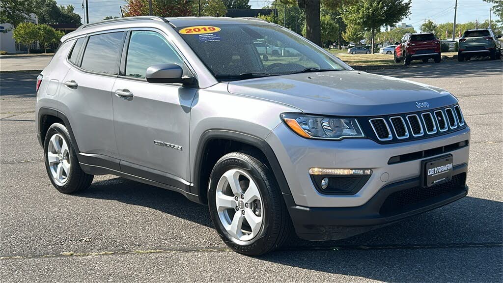 2019 Jeep Compass Latitude FWD