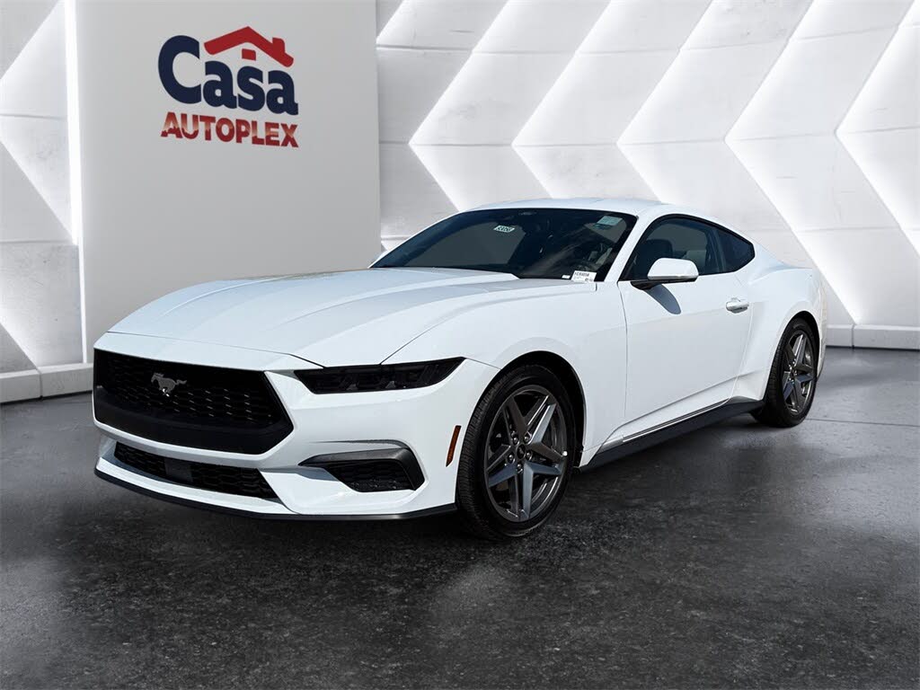 2025 Ford Mustang EcoBoost Fastback RWD