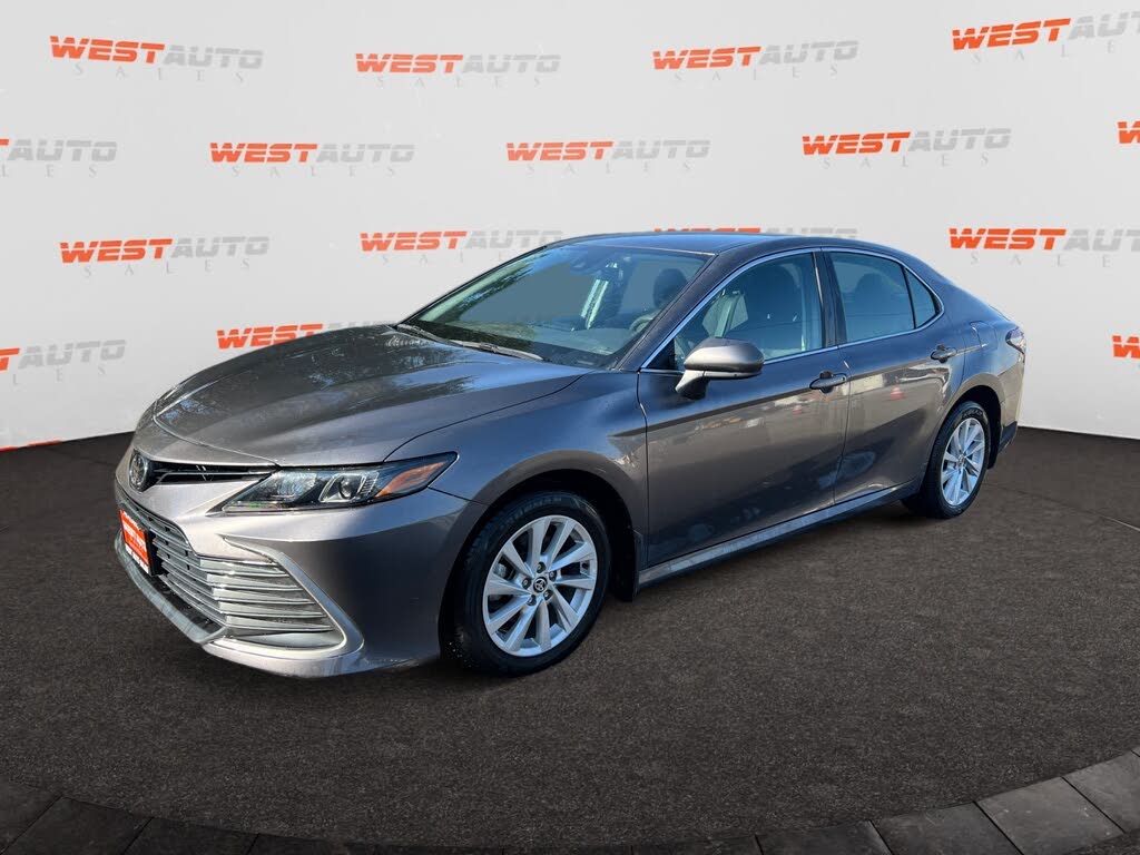 2023 Toyota Camry LE AWD