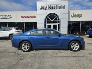Dodge Charger SXT RWD