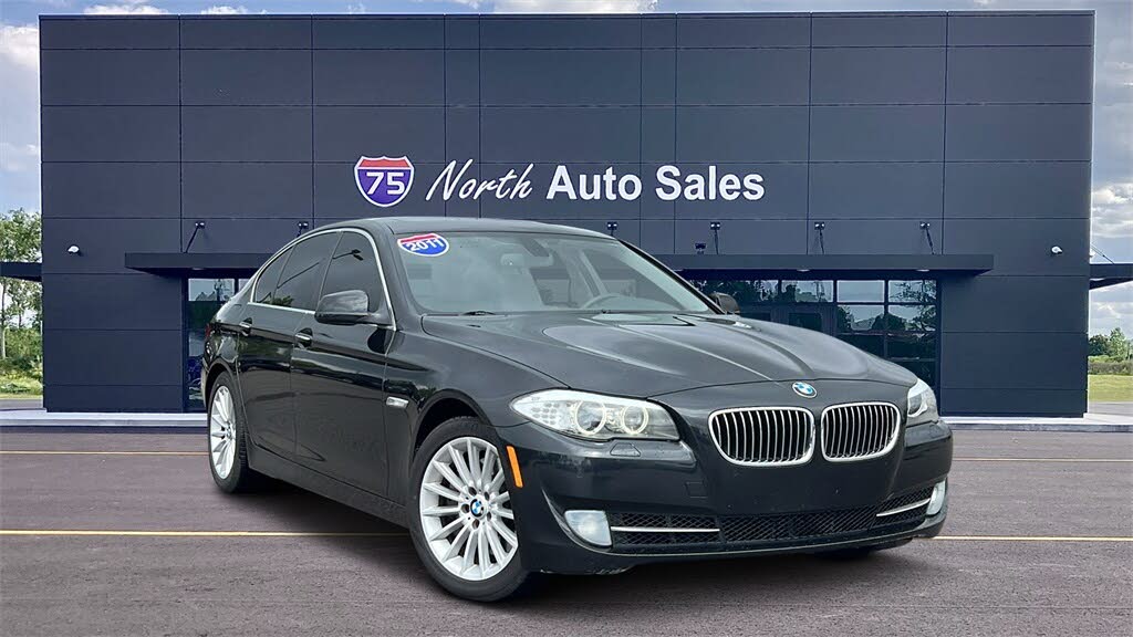 2011 BMW 5 Series 535i Sedan RWD