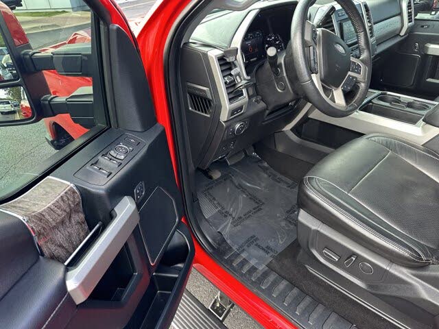 2018 Ford F-250 Super Duty Lariat Crew Cab 4WD