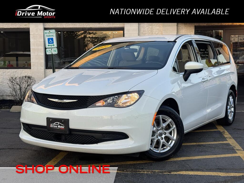 2021 Chrysler Voyager LX FWD