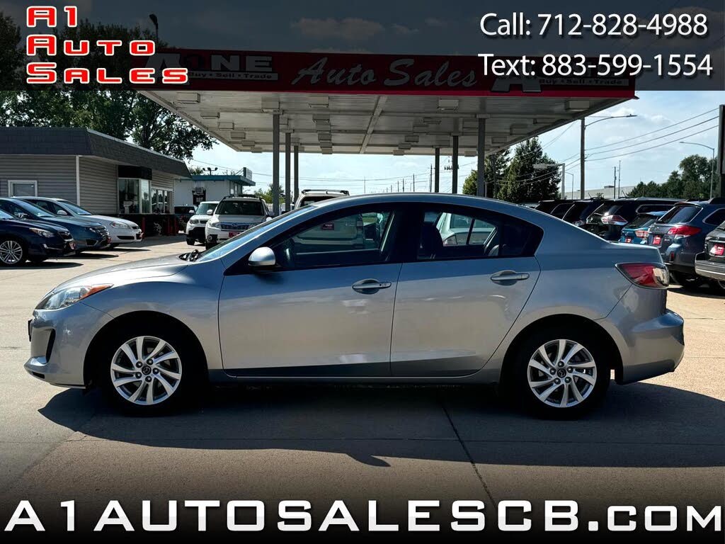 2013 Mazda MAZDA3 i Touring