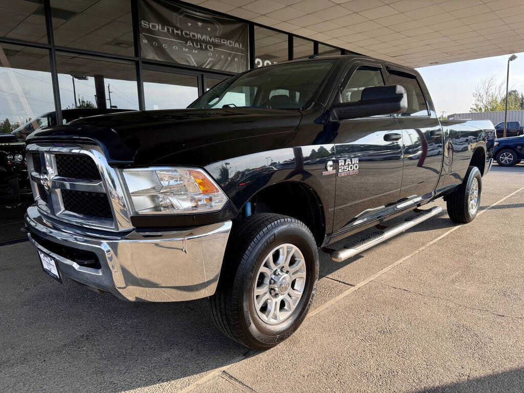 2018 RAM 2500 Tradesman Crew Cab LB 4WD